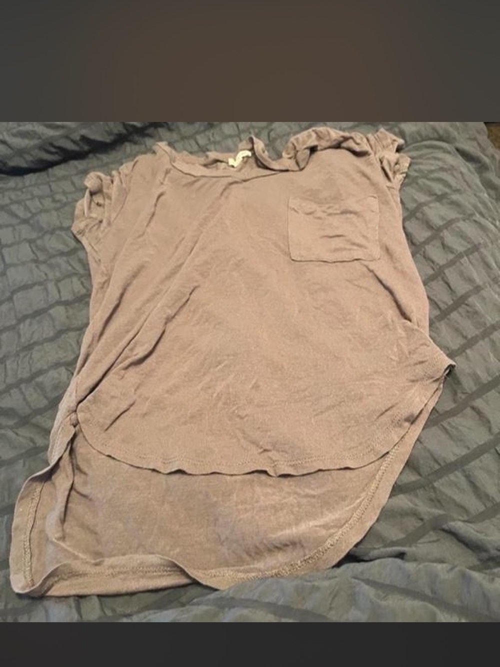 Wet Seal Taupe Short Sleeve Pocket Tee